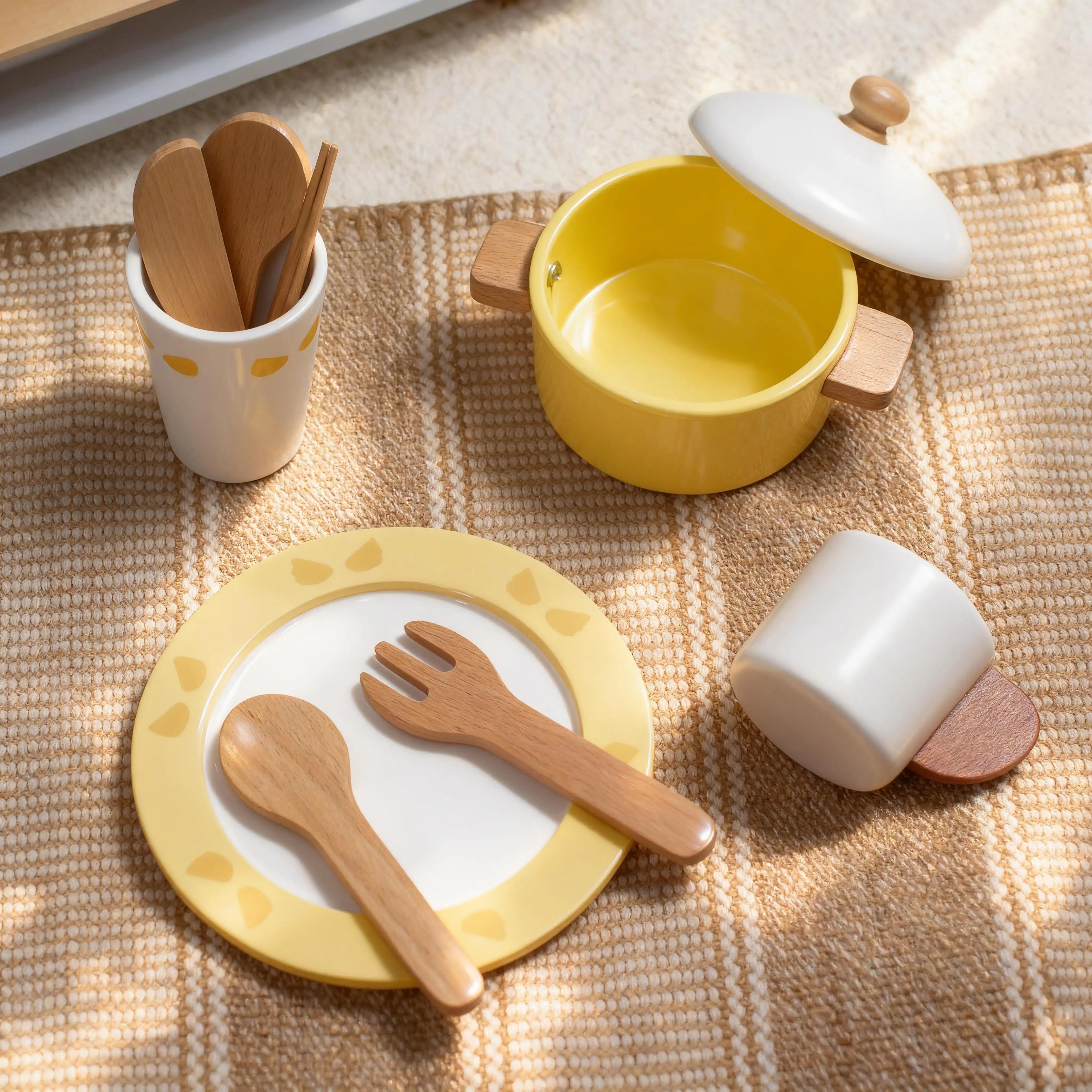 Eco-Friendly Wooden Dishwasher
