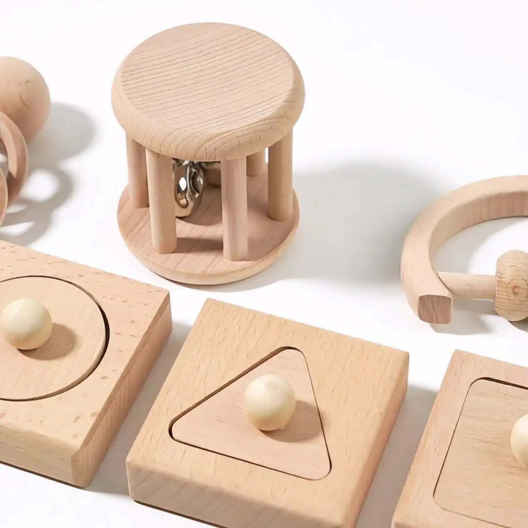 Jouets en bois pour bébé