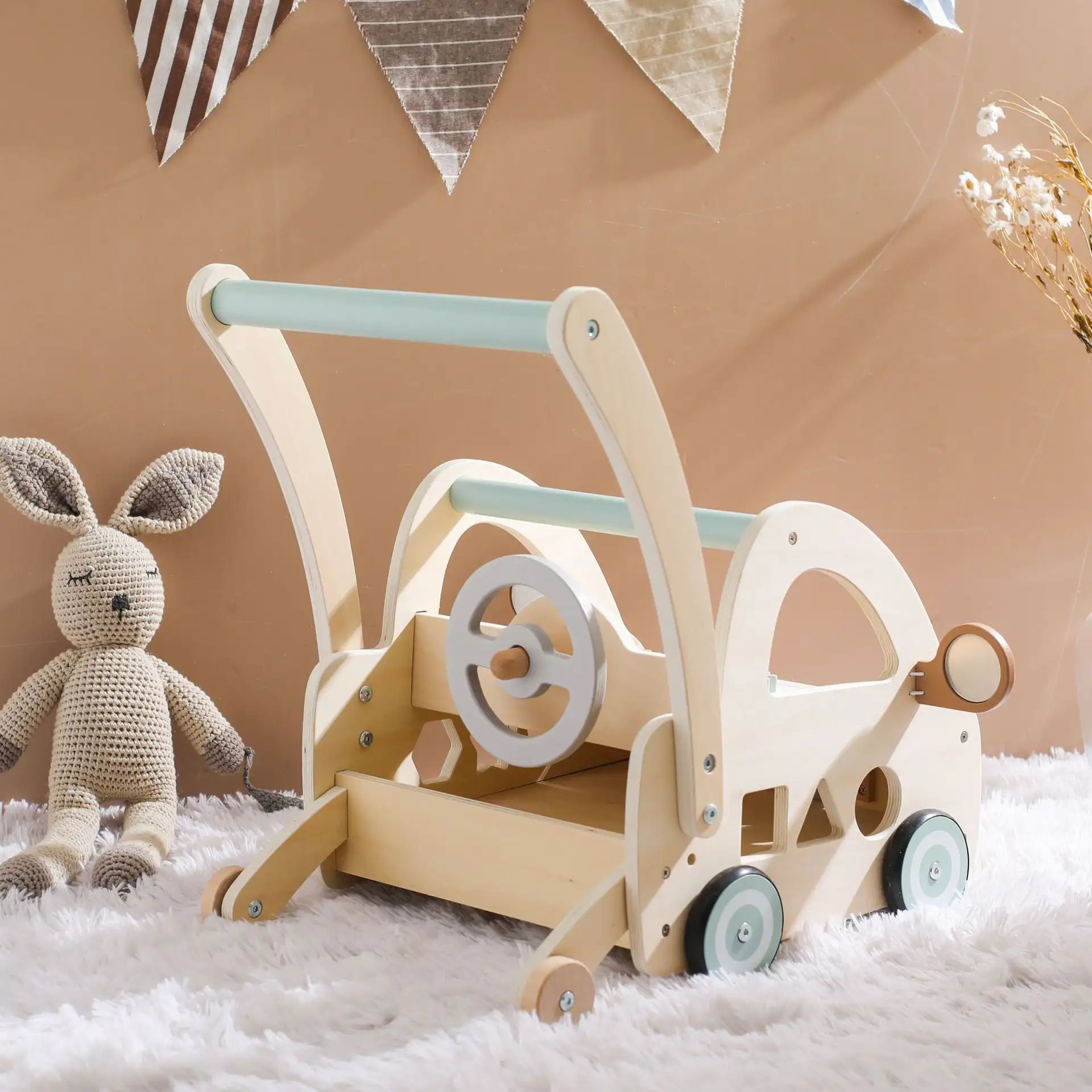 Trotteur en bois pour bébé Forest Friends