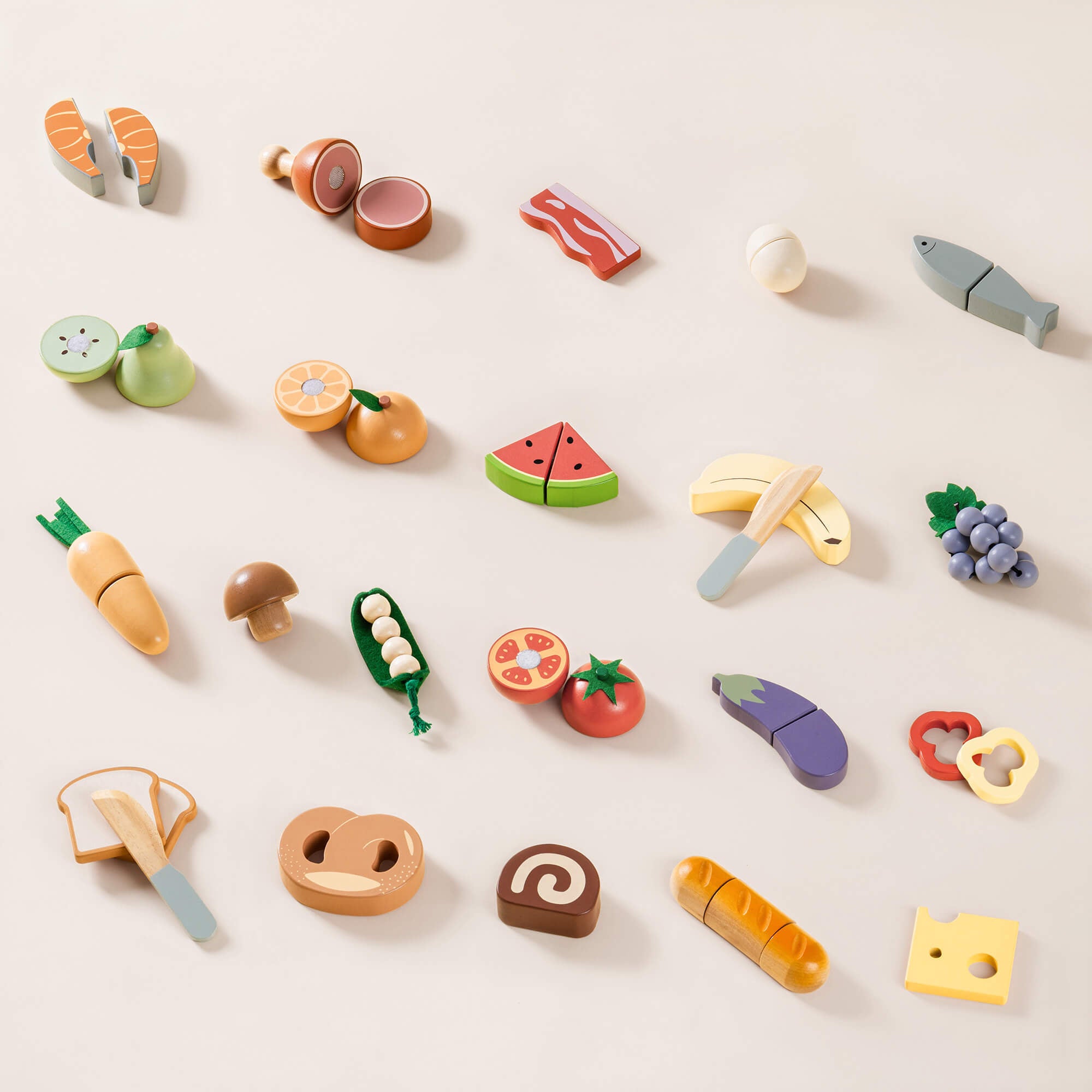 4-in-1 Wooden Cutting Food Playset