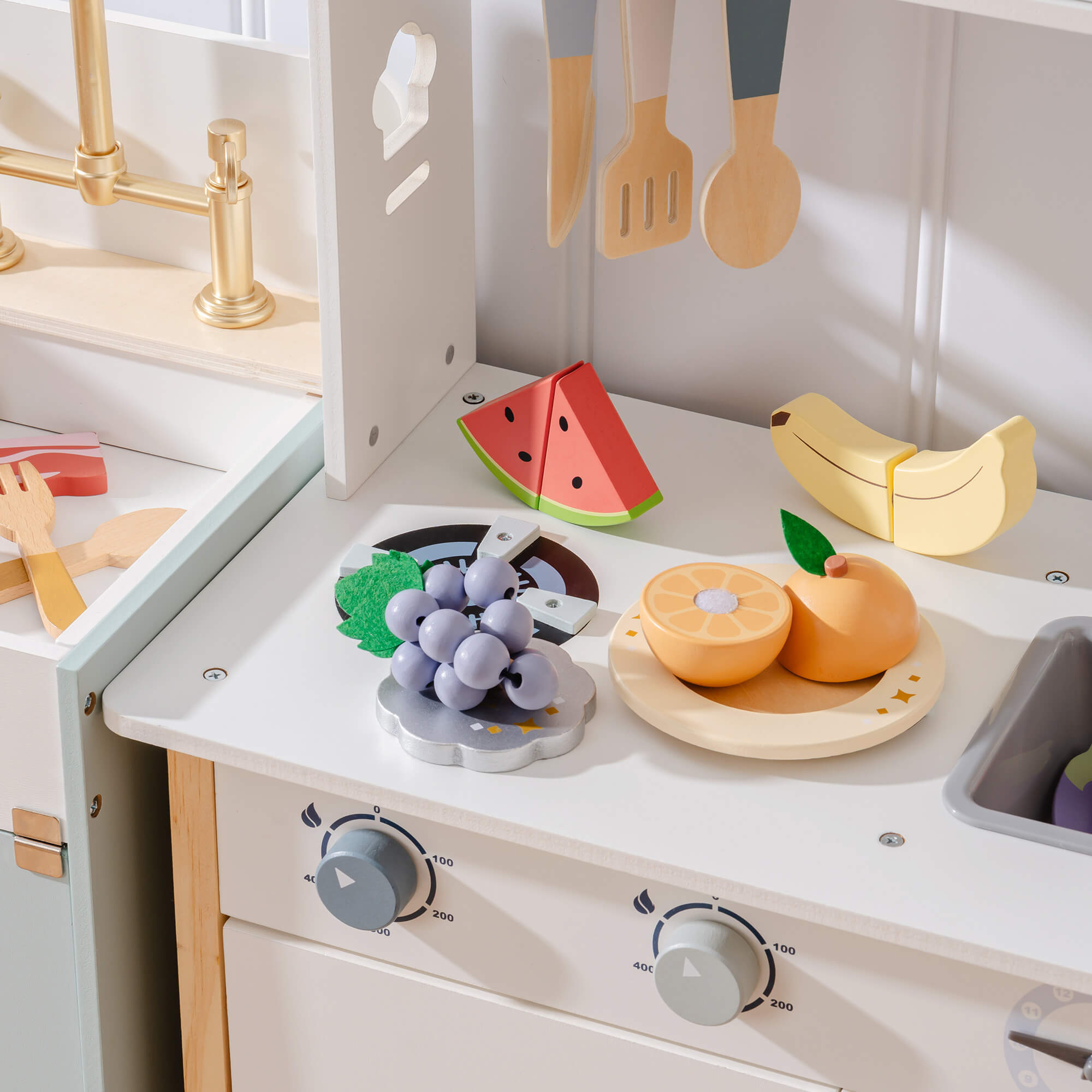 4-in-1 Wooden Cutting Food Playset