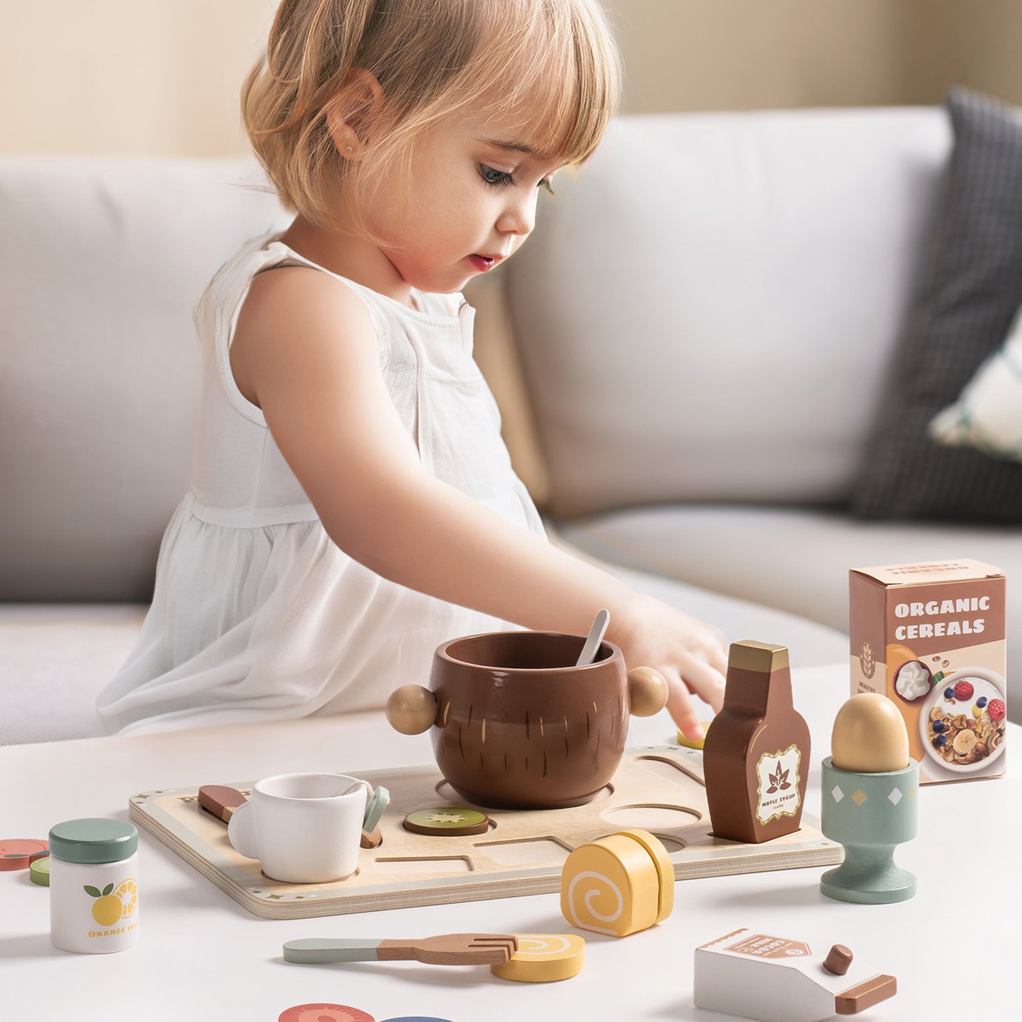 Cuisine en bois pour enfants avec fruits à découper