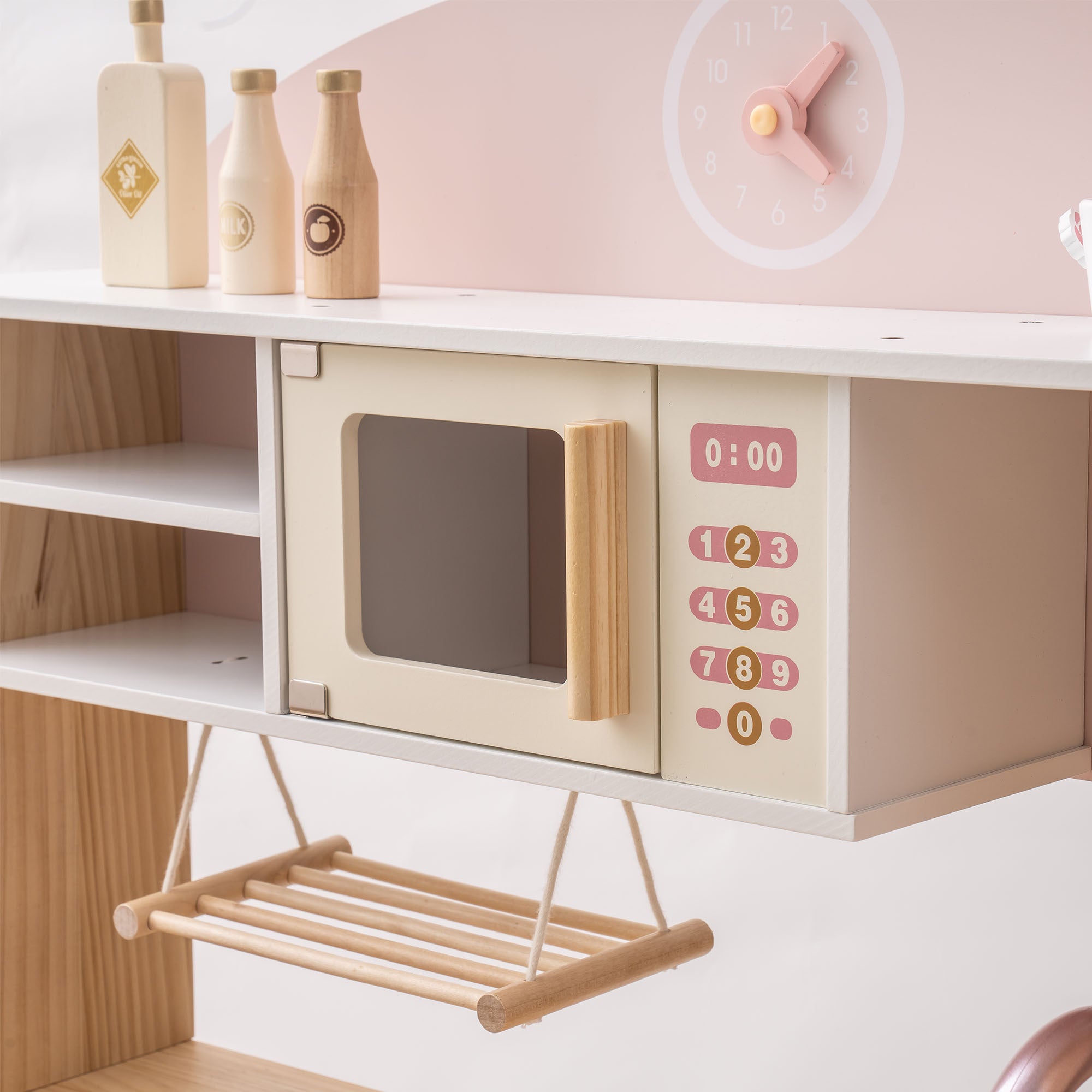 Ensemble de cuisine en bois avec accessoires