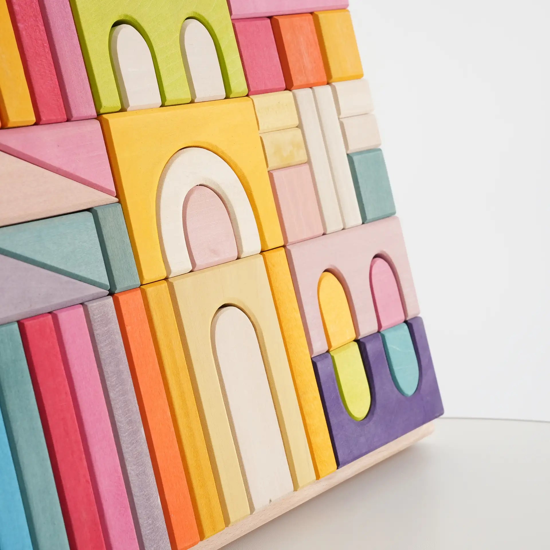 Wooden Castle Stacker – 6-Piece Montessori Toy