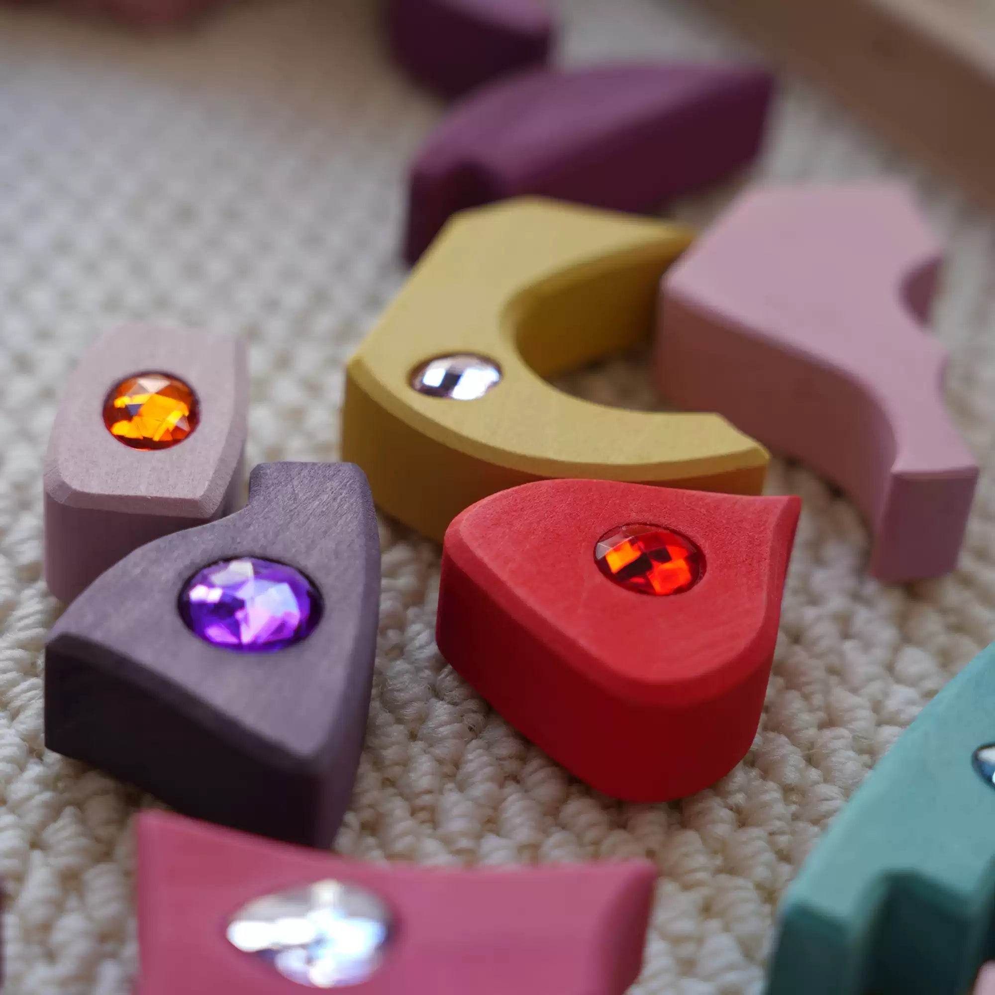 Lunamoa Wooden Gem Blocks Puzzle