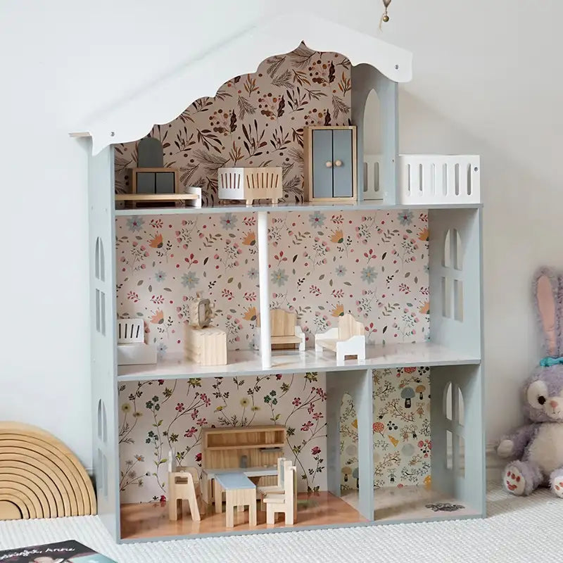Maison de poupée en bois de style nordique avec lumières